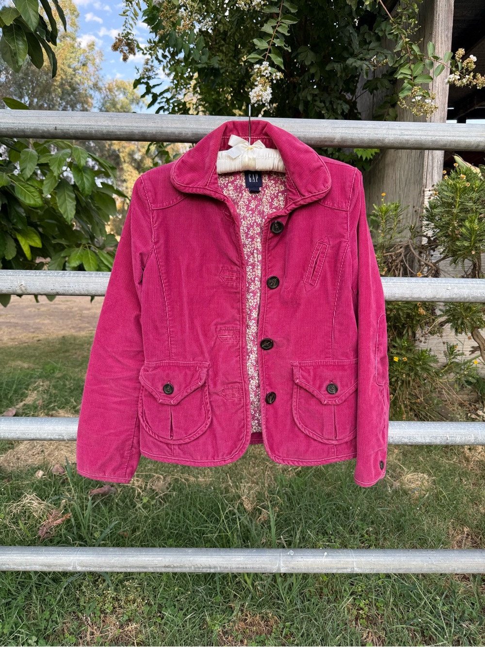 GAP Women's Fuchsia Corduroy Button Jacket